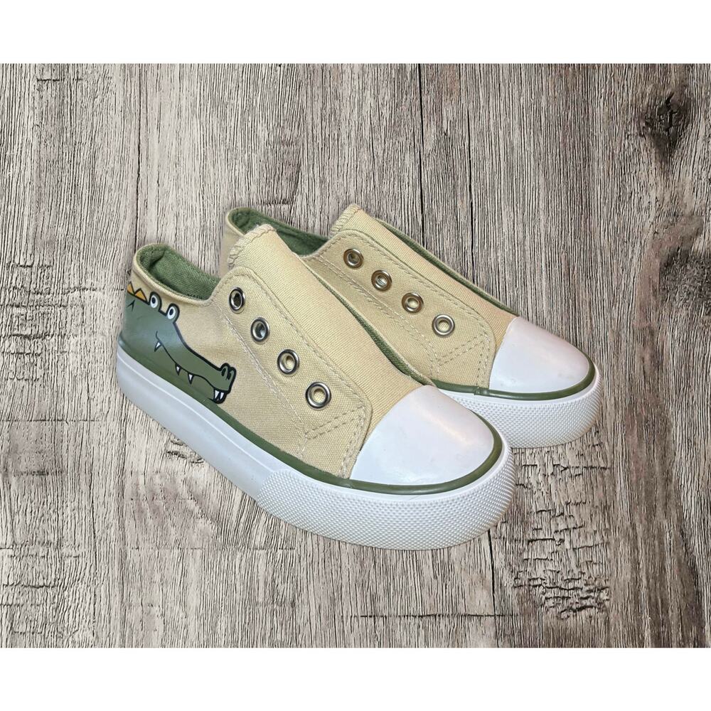 Lily‎ and Dan kids alligator shoes size 9/10
